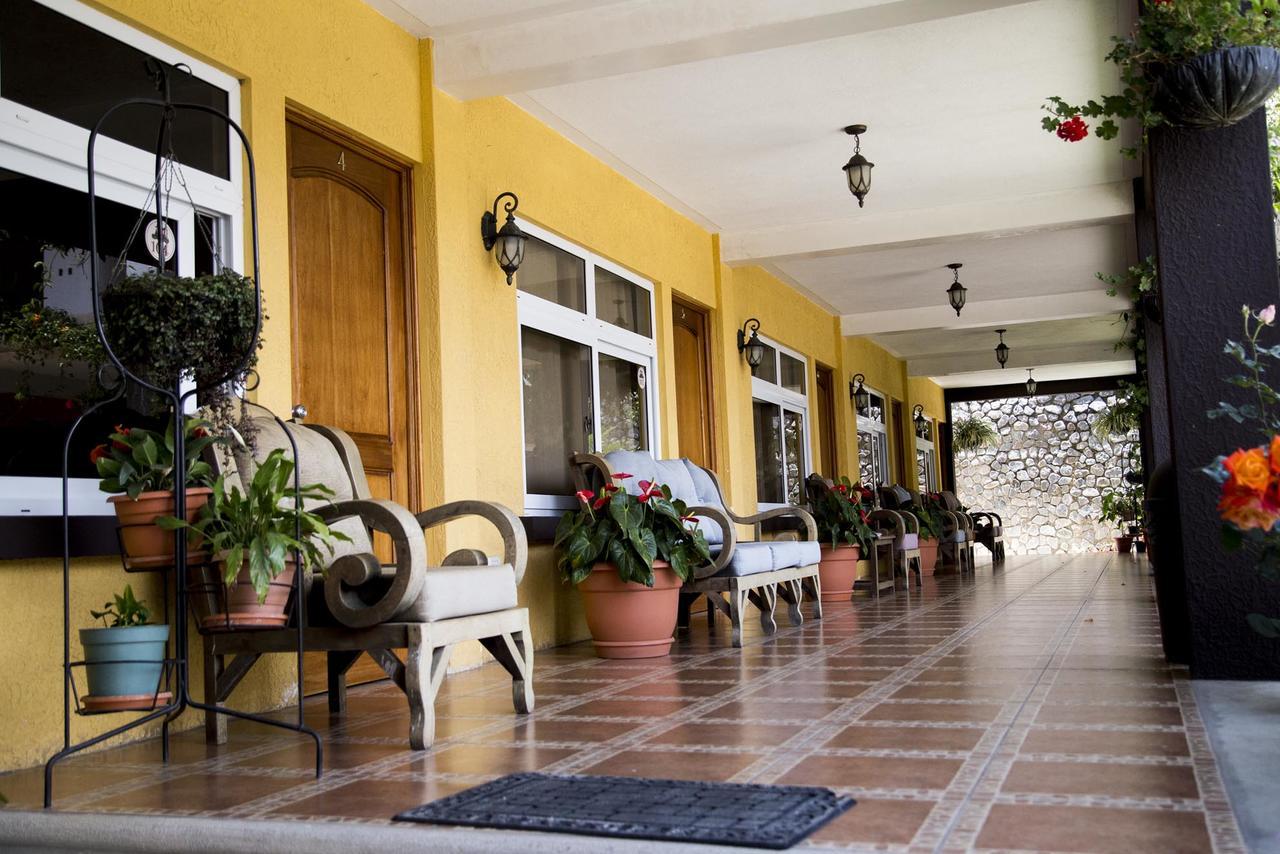 Hotel Los Cofrades Sololá Exterior foto